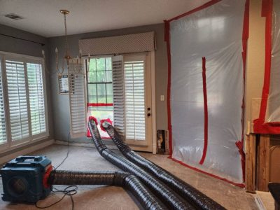 Containment and Air Scrubber
